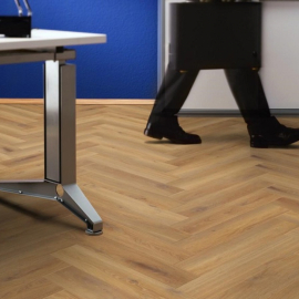 ДУБ НАТУРАЛЬНИЙ 3861 ЛАМІНАТ KRONOTEX HERRINGBONE