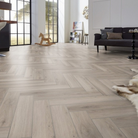 ДУБ СІЛЬВЕР 3773 ЛАМІНАТ KRONOTEX HERRINGBONE